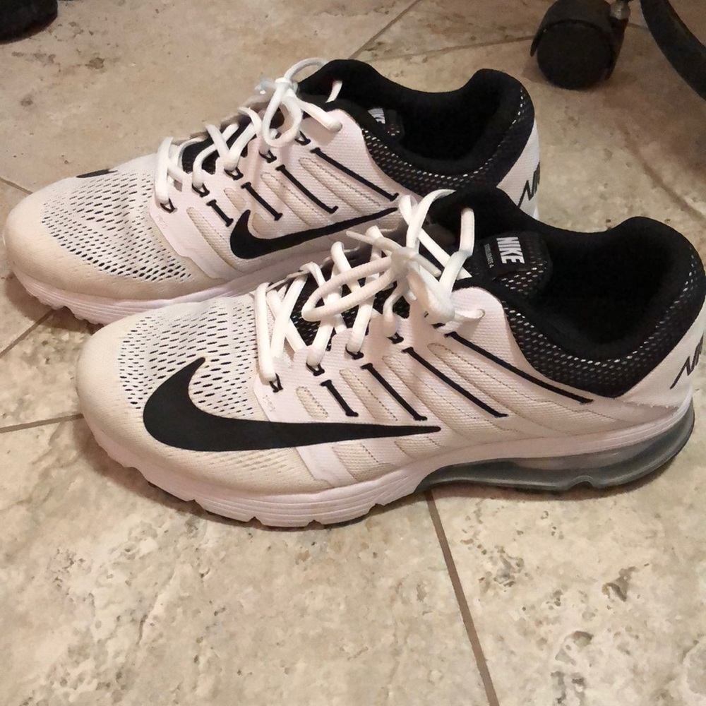 Nike Mens Airmax